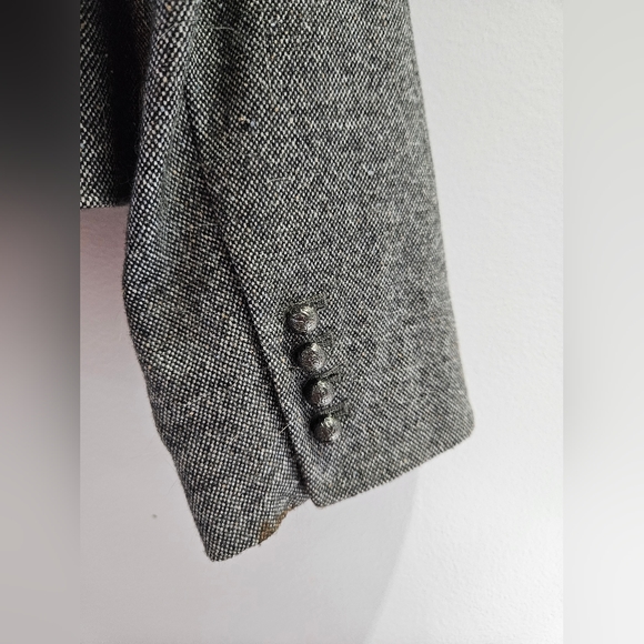 Ann Taylor Tweed Jacket (size 4) - Picture 5 of 7